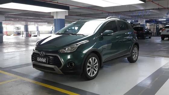 HYUNDAI HB20X 1.6 16V STYLE FLEX 4P AUTOMÁTICO
